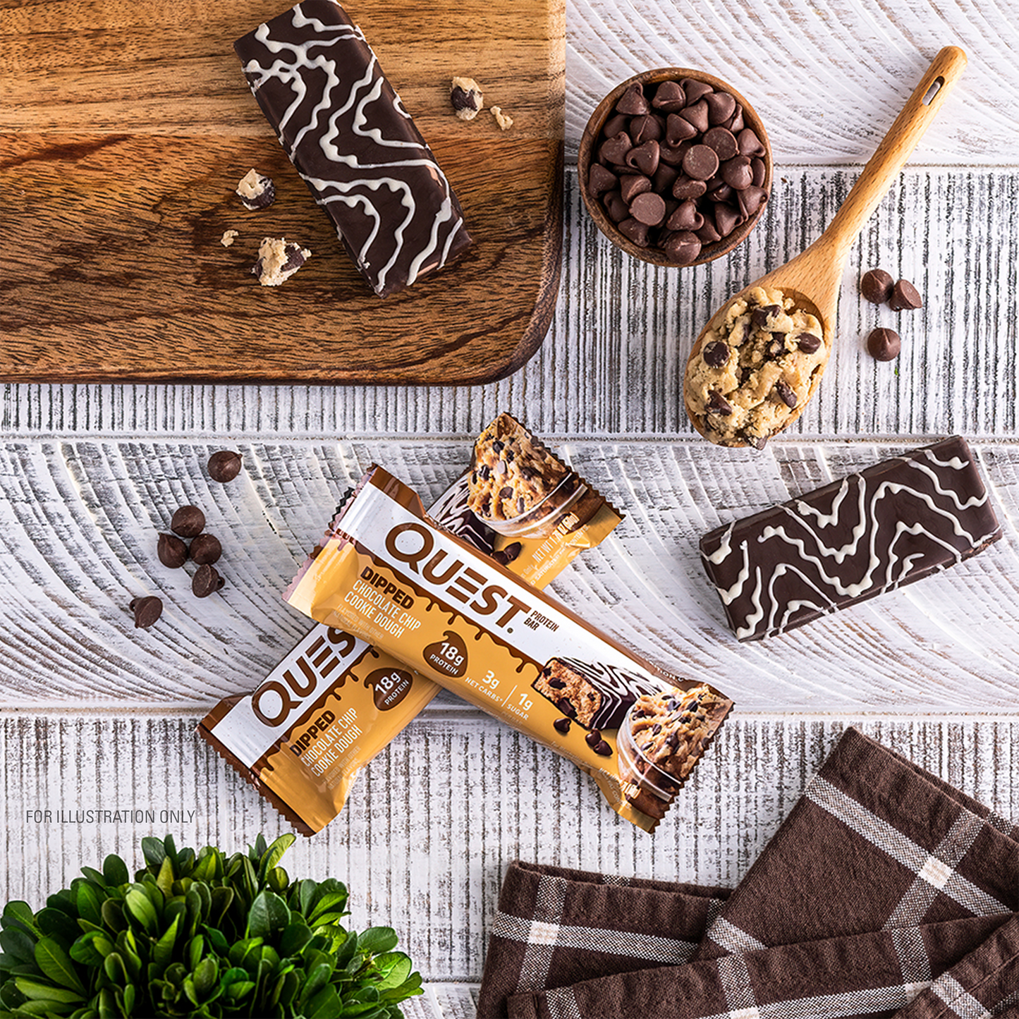 dipped-chocolate-chip-cookie-dough-protein-bar-e8 qst-012268_dipped-chocolate-chip-cookie-dough-protein-bar_7.png